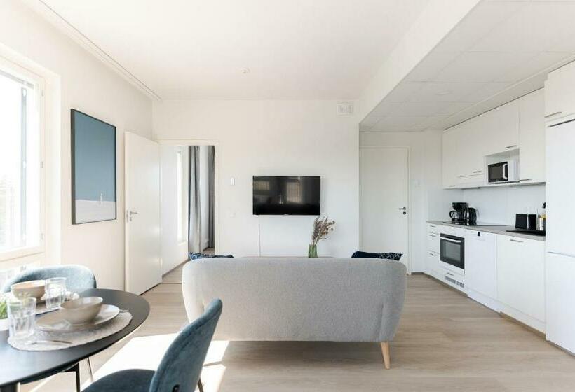 带1个卧室的带阳台的公寓, Serviced Apartments Pirkkala By Uhanda