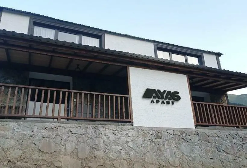 ドゥプレックスルーム, Ayas Apart