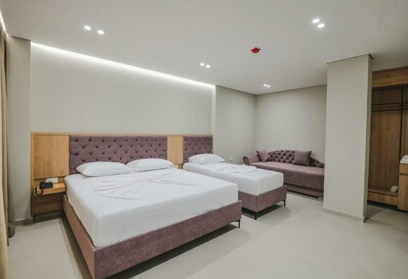 스탠다드 4인용 룸 바다전망, Koko