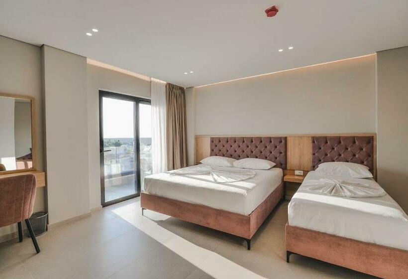 스탠다드 4인용 룸 바다전망, Koko