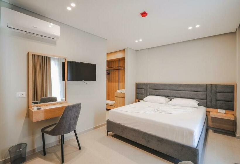 Triple Room Sea View, Koko