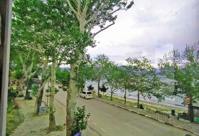 家庭间, Kroisos Lake Resort By Vima