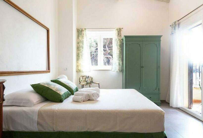 اتاق استاندارد با بالکن, Dimora La Fiumara