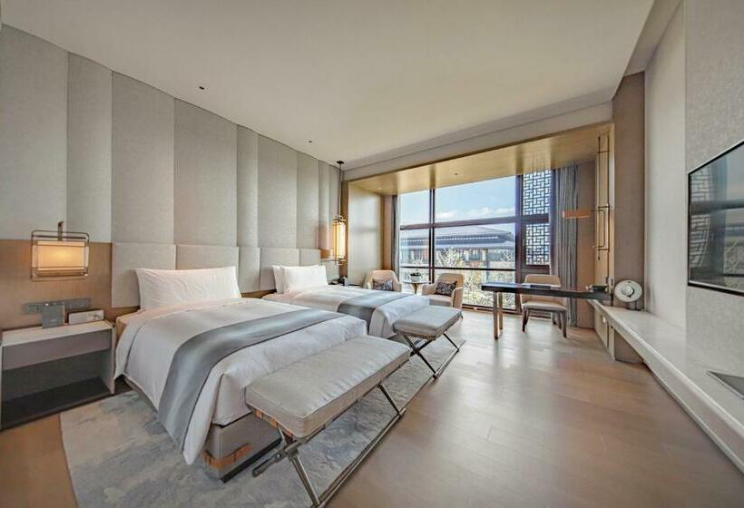 行政房间, Xiongan International