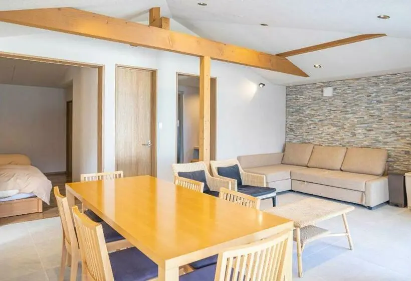 Villa 1 Makuuhuone Merinäkymä, Mezzo All Suite Villas