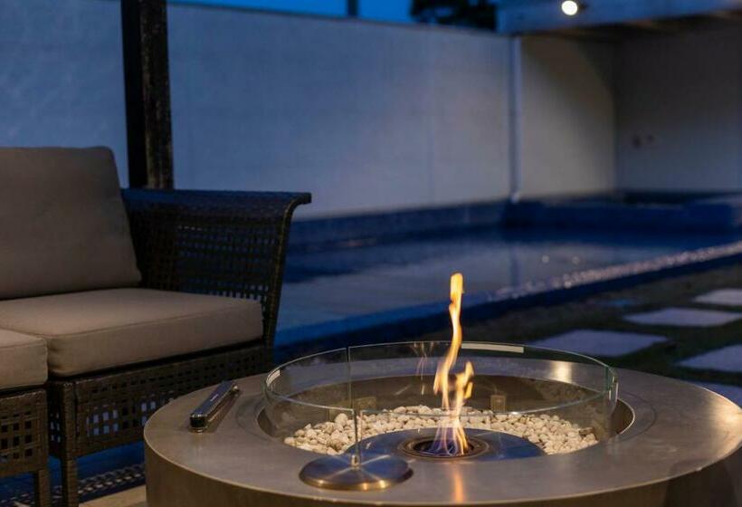 Вилла 1 Спальня Вид на Море, Mezzo All Suite Villas