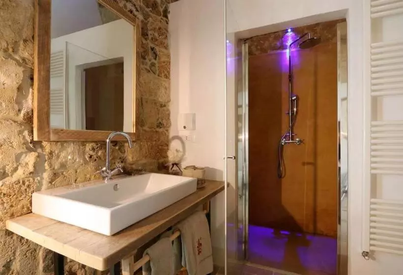 سوییت خانوادگی, Masseria Fano Relais & Wine