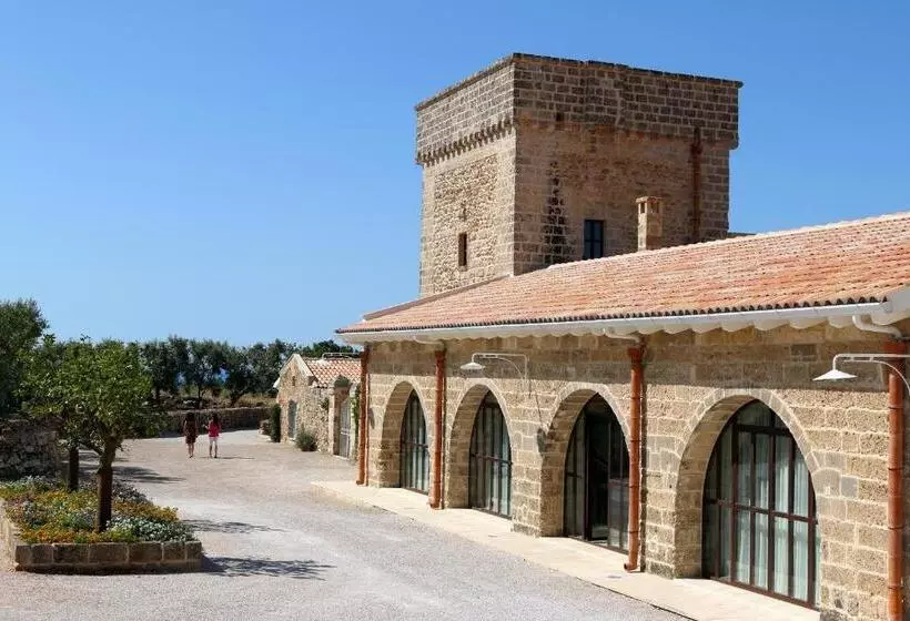 ویلای 3 خوابه, Masseria Fano Relais & Wine