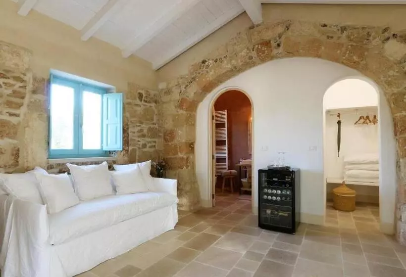 سوییت خانوادگی, Masseria Fano Relais & Wine