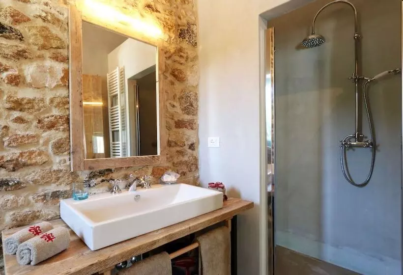 سوییت جونیور, Masseria Fano Relais & Wine