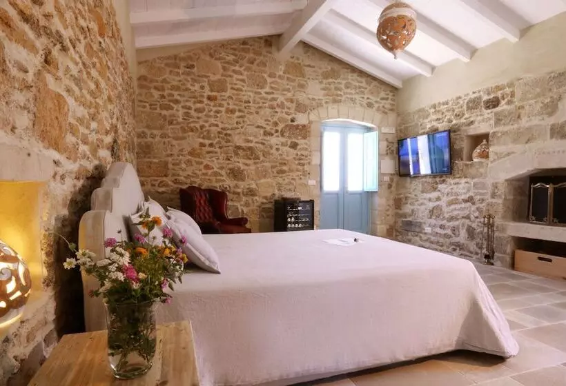 سوییت جونیور, Masseria Fano Relais & Wine