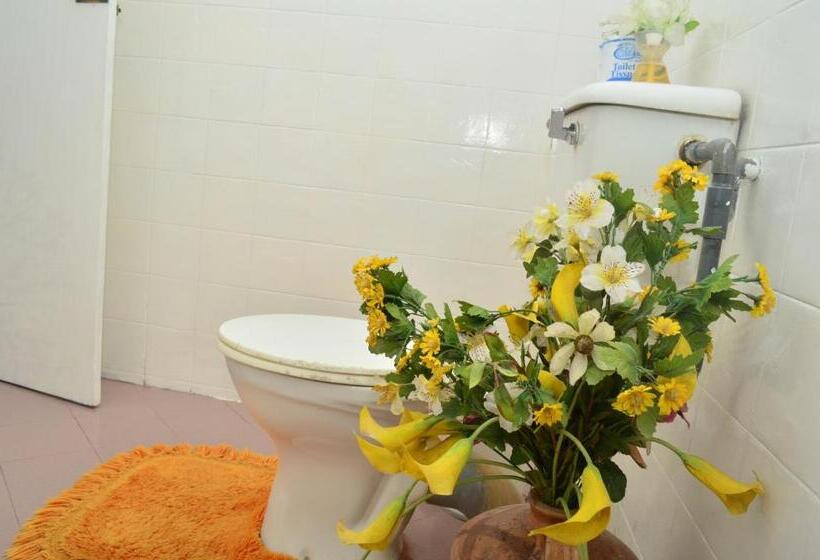 חדר דלוקס, Mihin Villa