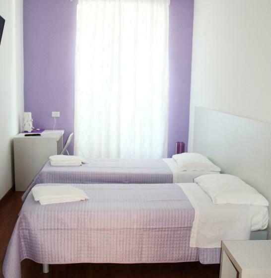 اتاق استاندارد با سرویس بهداشتی مشترک, Smart Accomodation