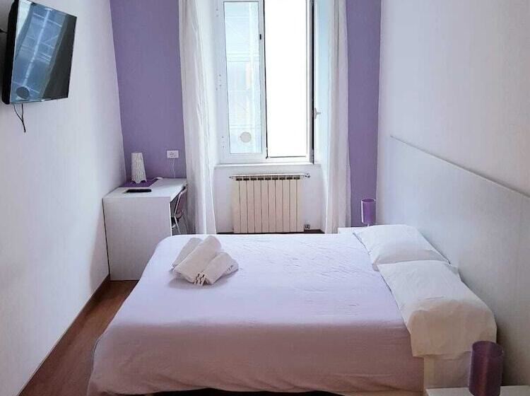 اتاق استاندارد با سرویس بهداشتی مشترک, Smart Accomodation