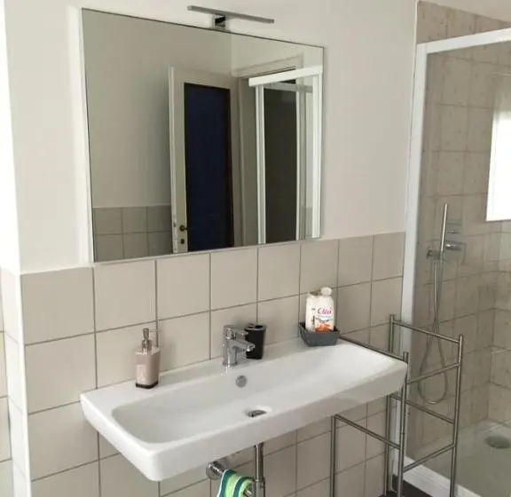 Standaardkamer met Gedeelde Badkamer, Smart Accomodation