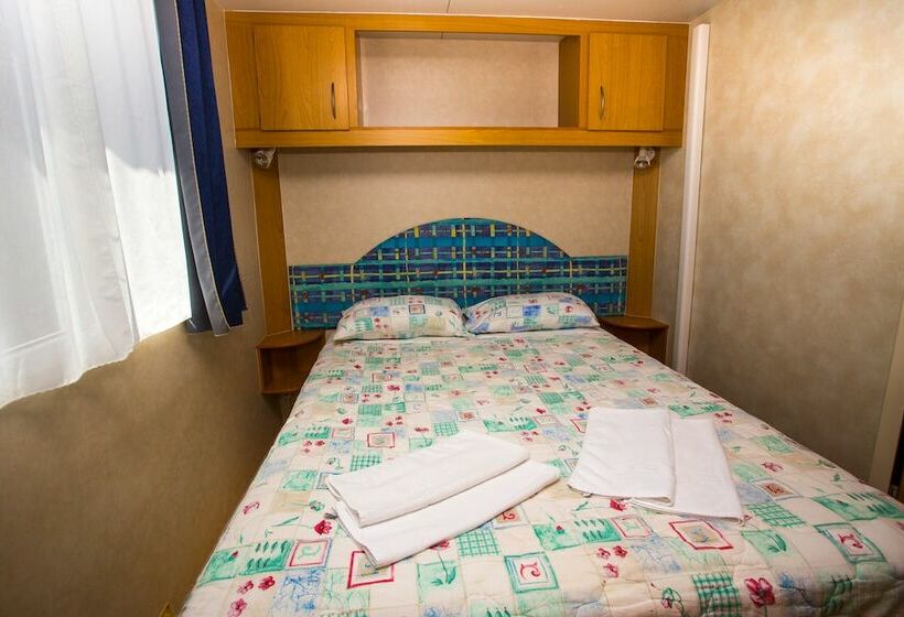 Дом 2 Спальни, Arena Stupice Camping Homes