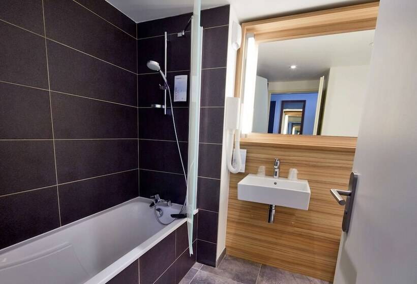 חדר סטנדרט, Campanile Ales Centre  Cevennes