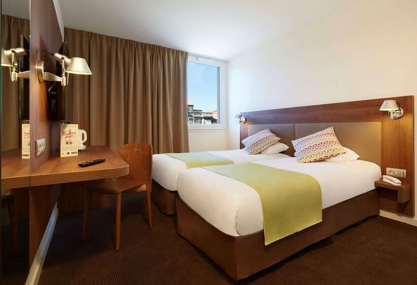 חדר סטנדרט, Campanile Ales Centre  Cevennes