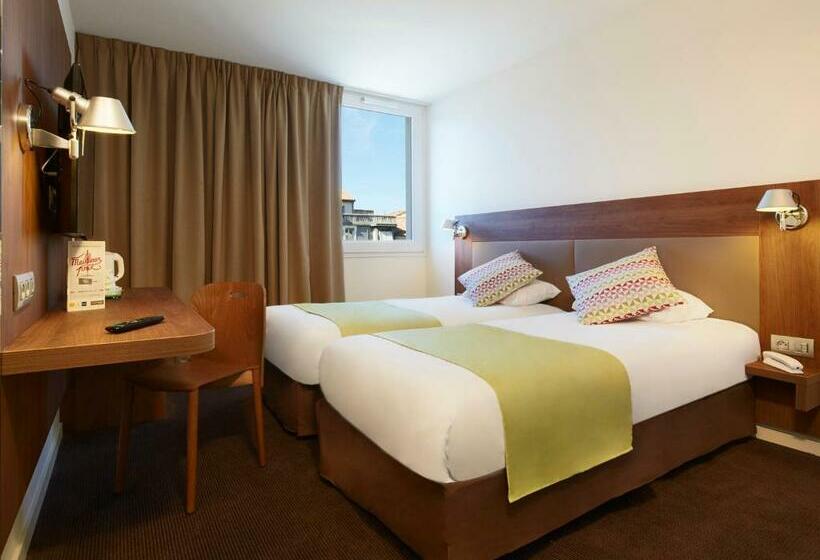 חדר סטנדרט, Campanile Ales Centre  Cevennes