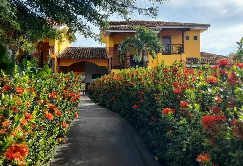اتاق لوکس, Jardín Garden De Granada Nicaragua