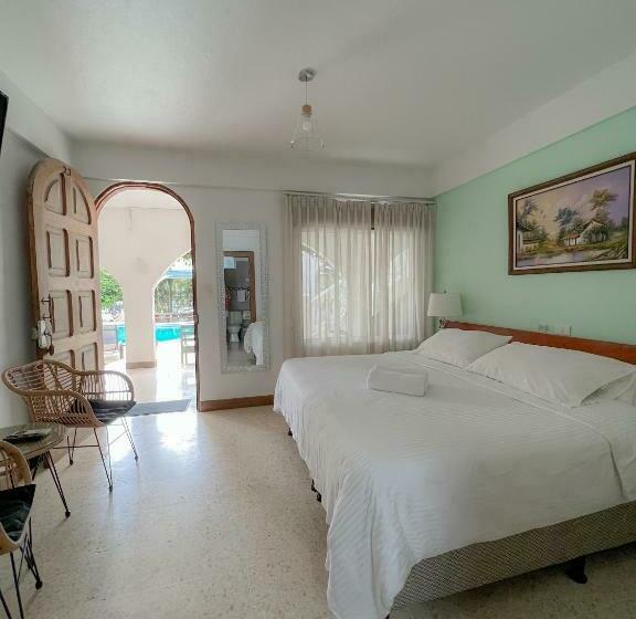 Номер Стандарт, Mar Rey