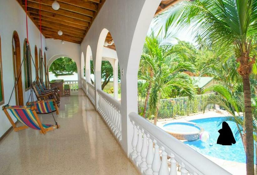 Номер Стандарт, Mar Rey