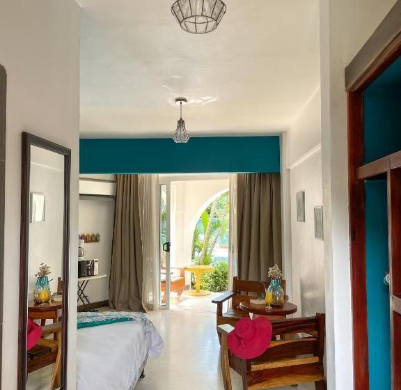 Номер Deluxe, Mar Rey