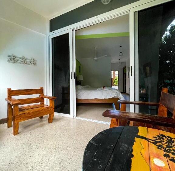 Четырехместный номер Премиум, Mar Rey