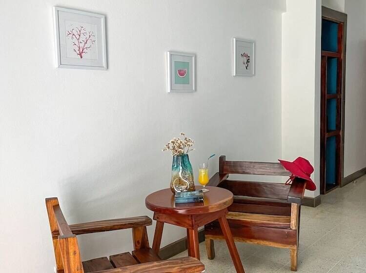 Номер Deluxe, Mar Rey