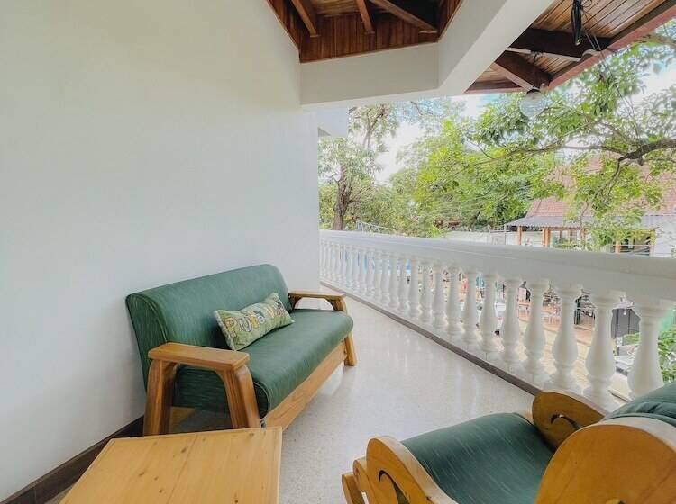 Семейный Номер, Mar Rey