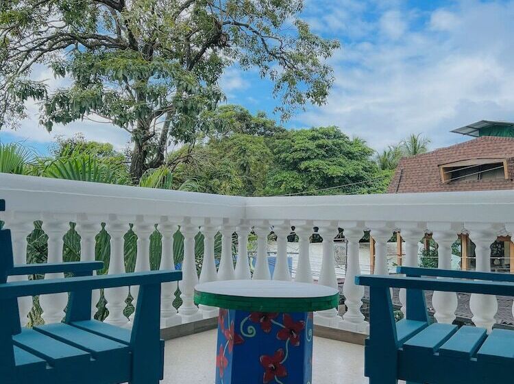 Семейный Номер, Mar Rey