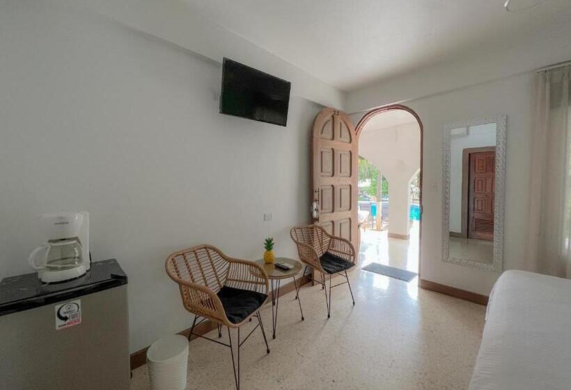 Номер Стандарт, Mar Rey