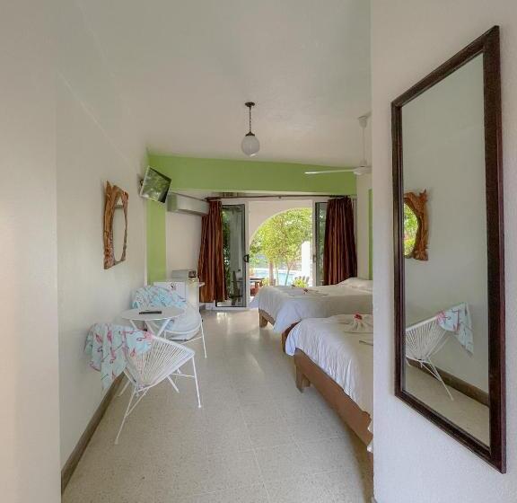 Четырехместный номер Премиум, Mar Rey