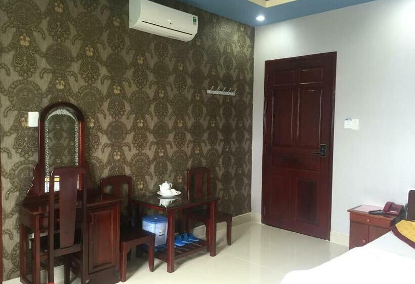 اتاق استاندارد, Minh Kieu 2