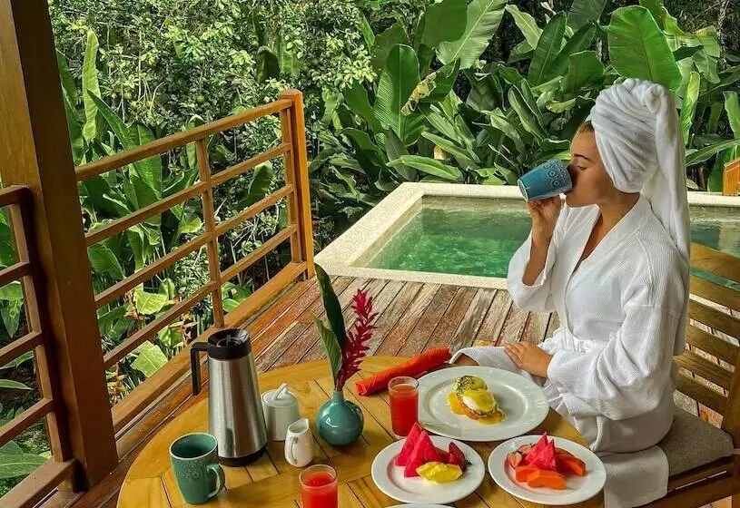デラックスルーム, Playa Cativo Lodge