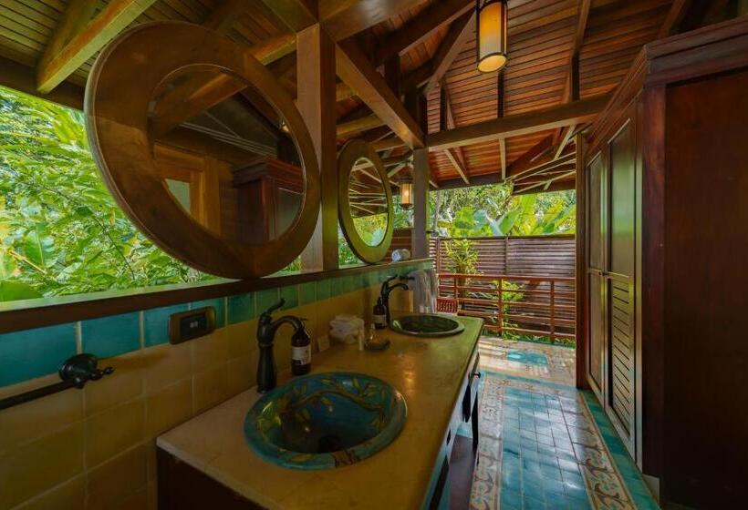 בקתה סטנדרטית, Playa Cativo Lodge