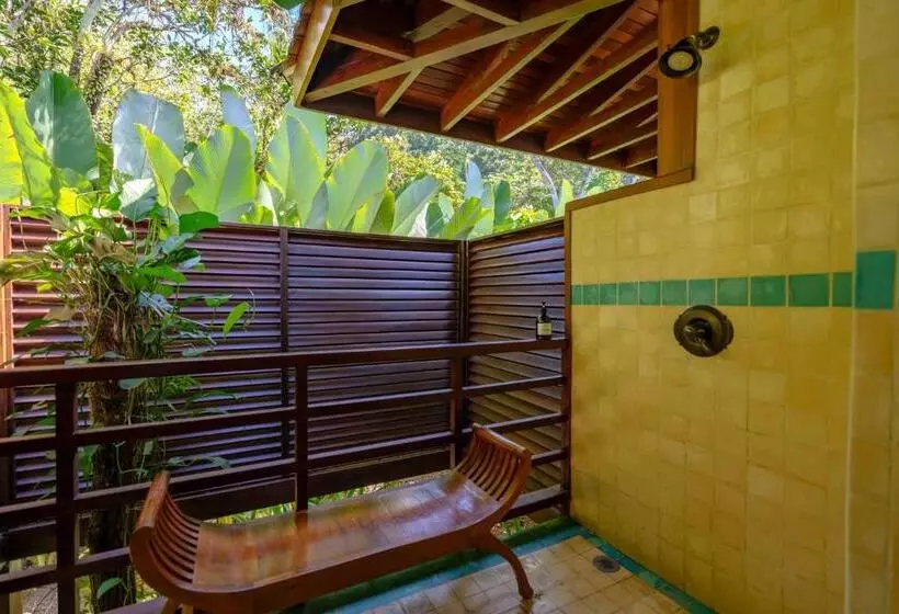 スタンダードバンガロー, Playa Cativo Lodge