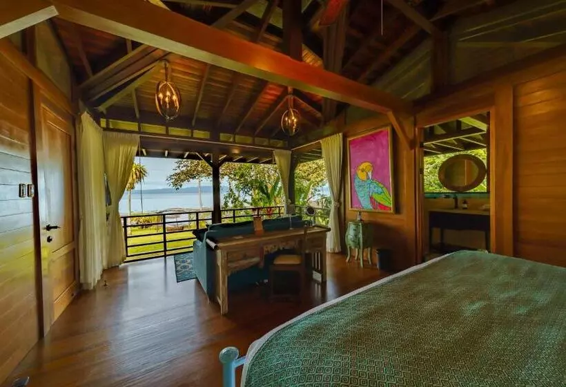 スタンダードバンガロー, Playa Cativo Lodge