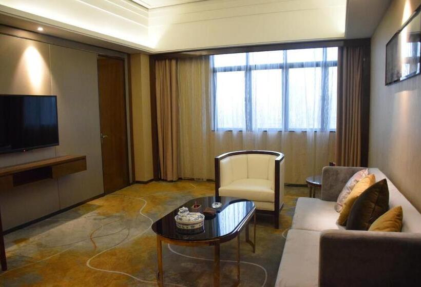 סוויטת אקזקיוטיב, עם מיטת קינג, Ramada Foshan