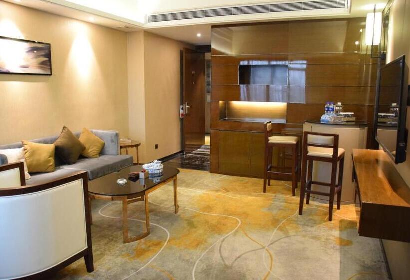 סוויטת אקזקיוטיב, עם מיטת קינג, Ramada Foshan