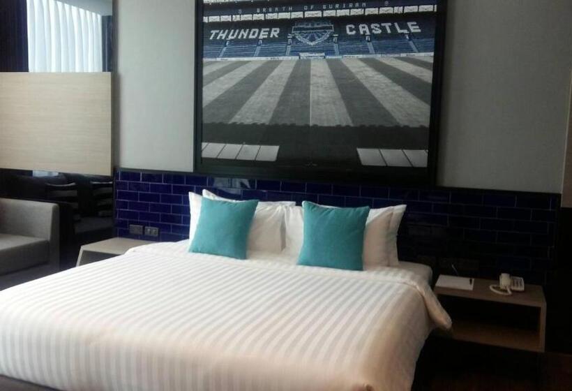 Люкс, The Crystal Hotel Buriram   Formerly X2 Vibe Buriram