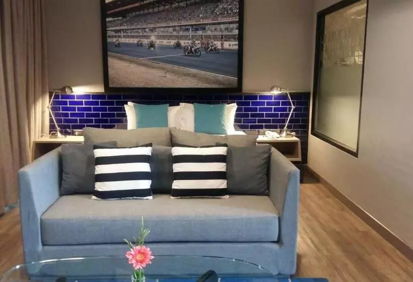 اتاق لوکس, The Crystal Hotel Buriram   Formerly X2 Vibe Buriram