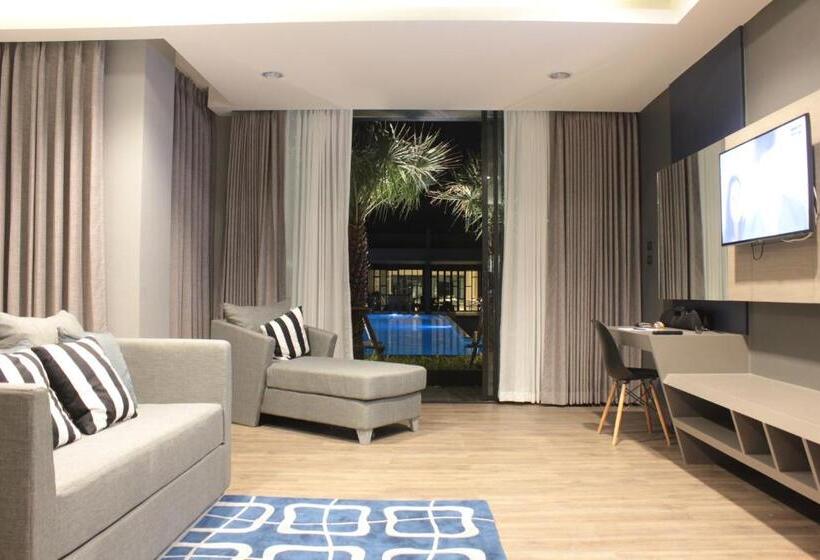 חדר דלוקס, The Crystal Hotel Buriram   Formerly X2 Vibe Buriram