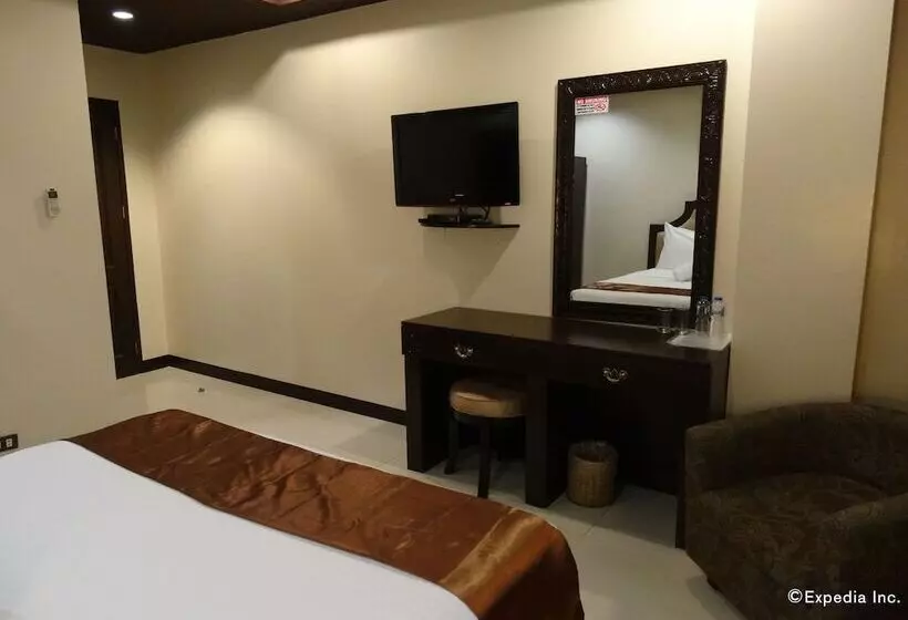 اتاق لوکس, Peridot Suites