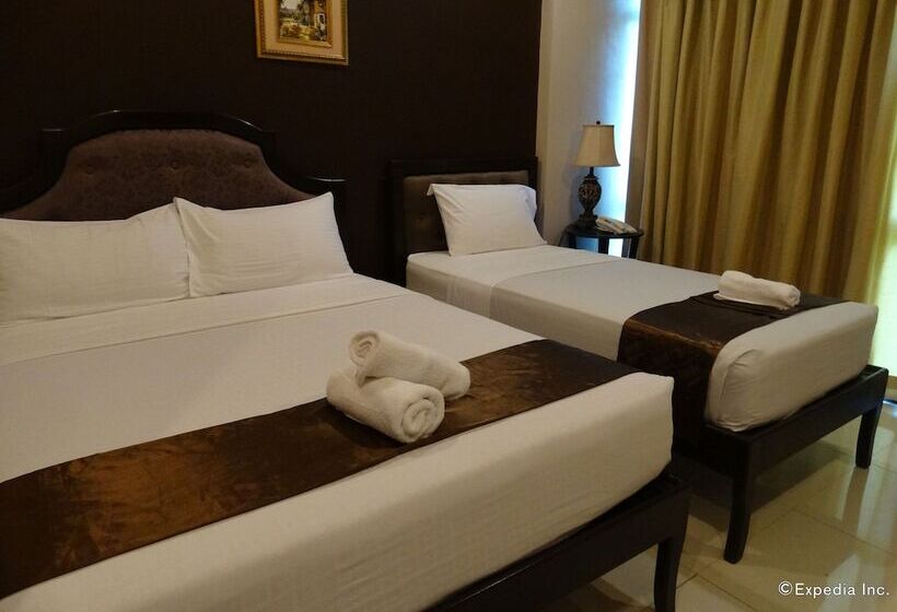 Delüks Üç Kişilik Oda, Peridot Suites