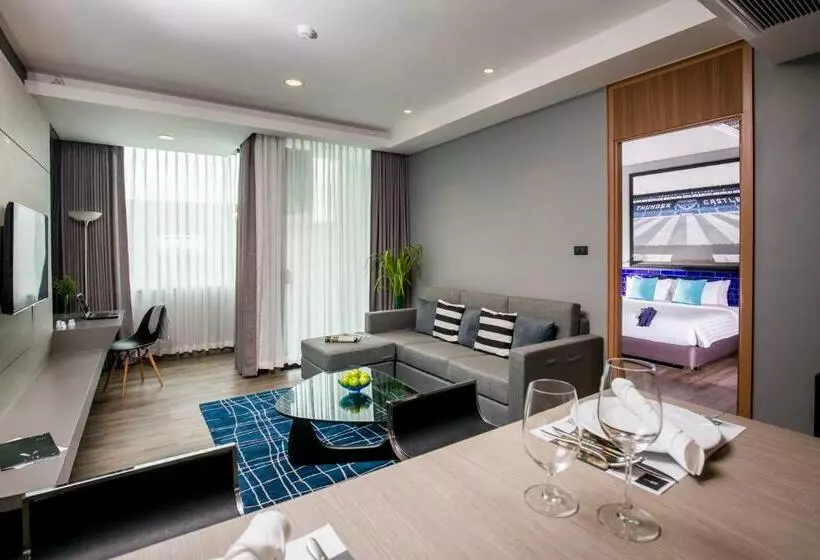 سوییت, The Crystal Hotel Buriram   Formerly X2 Vibe Buriram