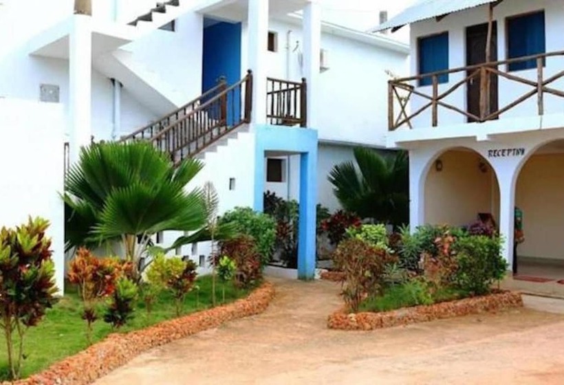 标准三人间内部客房, Mocco Beach Villa