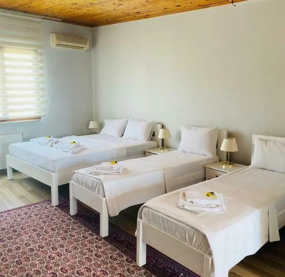Perhehuone, Stylish Hotel Old City