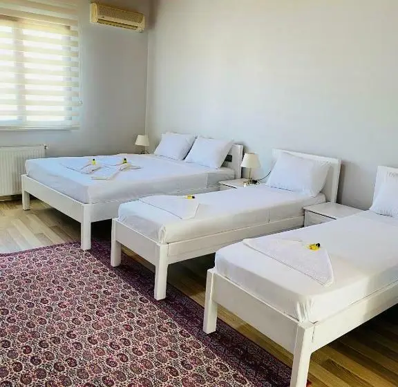 Perhehuone, Stylish Hotel Old City