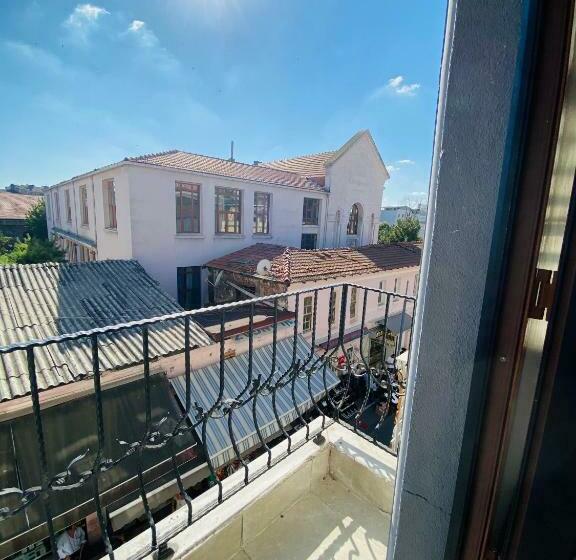 スタンダードトリプルルーム, Stylish Hotel Old City